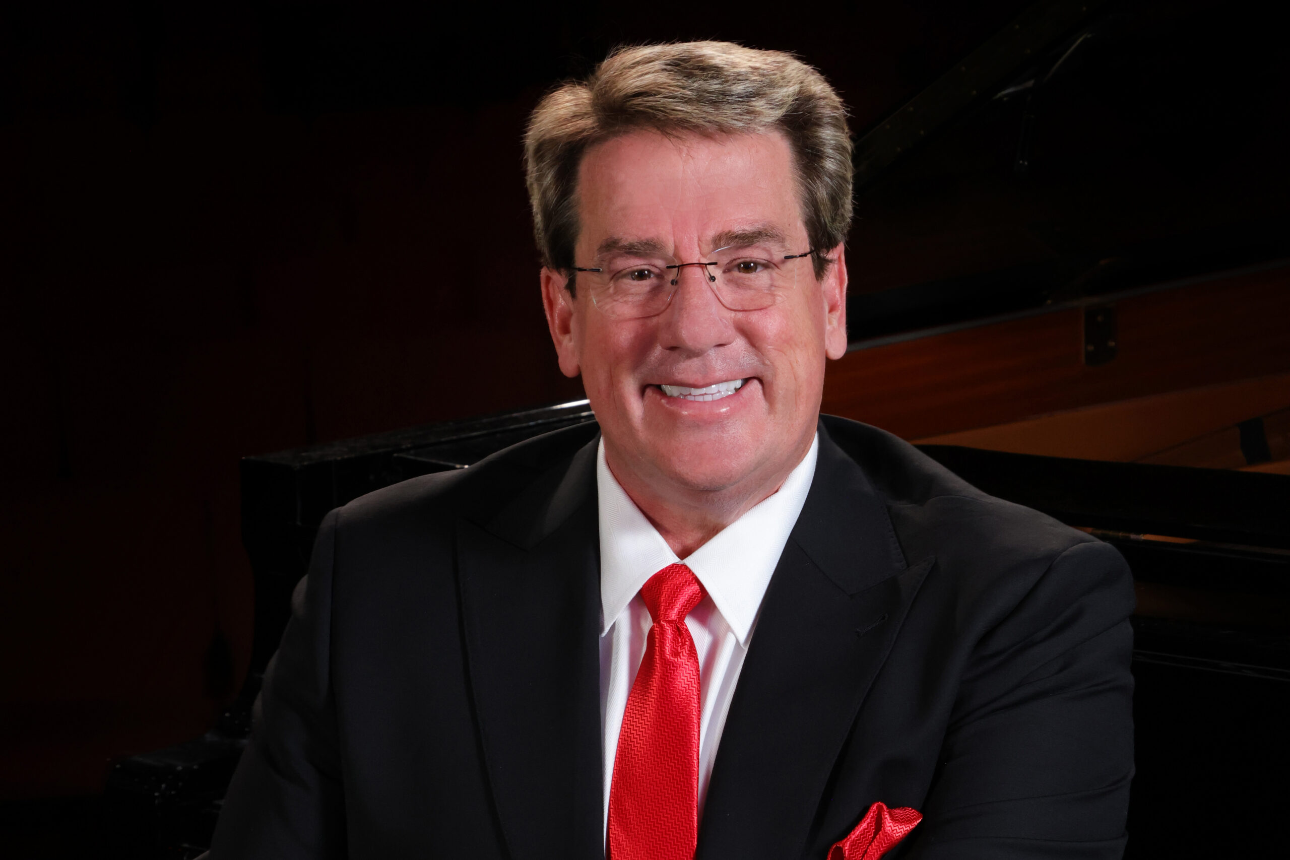 Jeff Cleghorn
Host and Concert Pianist
